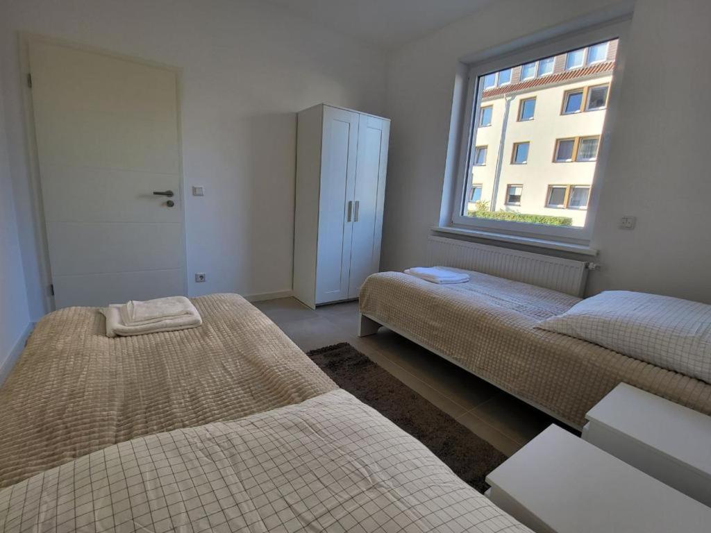 Osnabrück Monteurzimmer Mit Zwei Einzelnen Betten In Einer 3Zi Wohnung Mit Kuche Und Bad מראה חיצוני תמונה